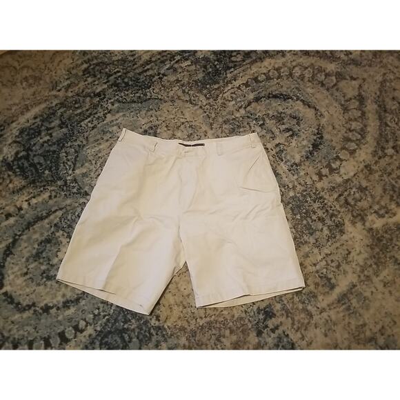 Nautica Clipper NS-83 Relax Fit Men's Shorts Color Stone Cotton Size 42W - Picture 2 of 16